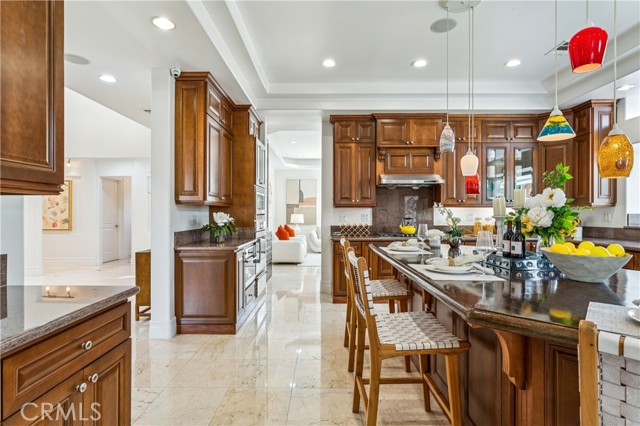 Detail Gallery Image 11 of 38 For 801 S Michillinda, Pasadena,  CA 91107 - 6 Beds | 5 Baths