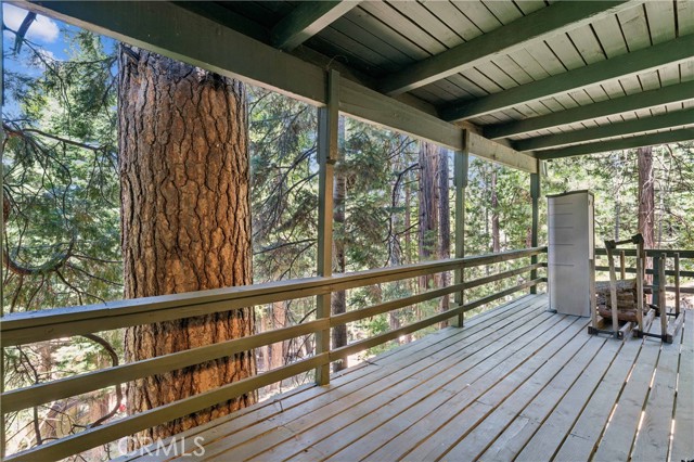 582 Grass Valley Ct, Lake Arrowhead, CA 92352 photo 28