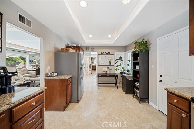 1469 Dara Street, Camarillo CA: https://media.crmls.org/medias/12905425-5f5a-431a-985d-4fe28005773e.jpg