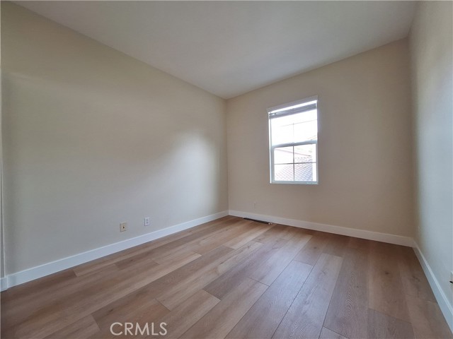 Detail Gallery Image 12 of 19 For 19 Perennial, Irvine,  CA 92603 - 2 Beds | 2/1 Baths