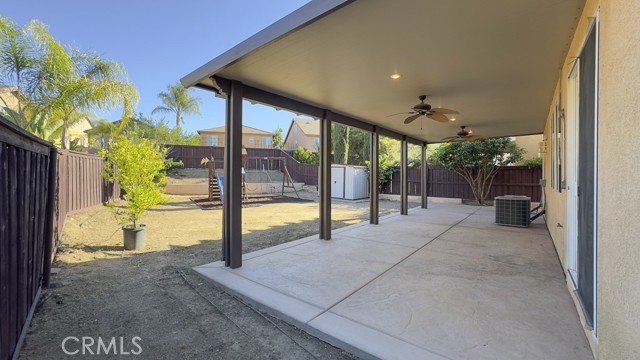 31659 Rosales Avenue, Murrieta CA: https://media.crmls.org/medias/1292b756-ff0a-4239-90da-6671431c8b51.jpg