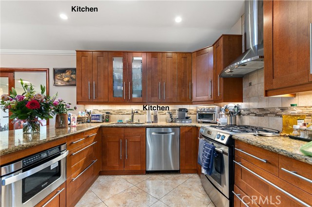 Detail Gallery Image 9 of 27 For 10500 Jordan, Chatsworth,  CA 91311 - 3 Beds | 2 Baths