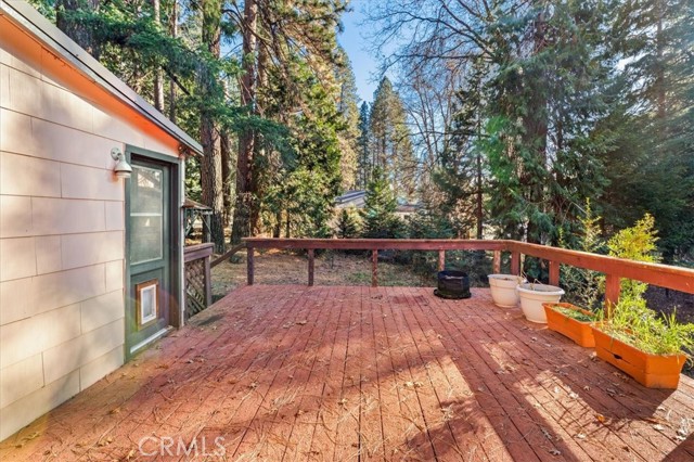 Detail Gallery Image 13 of 25 For 2615 S Old Stage Rd, Mount Shasta,  CA 96067 - 2 Beds | 1 Baths