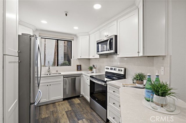 Detail Gallery Image 5 of 31 For 26701 Quail #143,  Laguna Hills,  CA 92656 - 2 Beds | 2 Baths