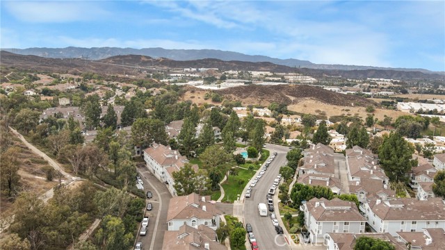 20334 Rue Crevier, Canyon Country CA: https://media.crmls.org/medias/1294ec58-b63c-4979-8aae-7345178f7eed.jpg