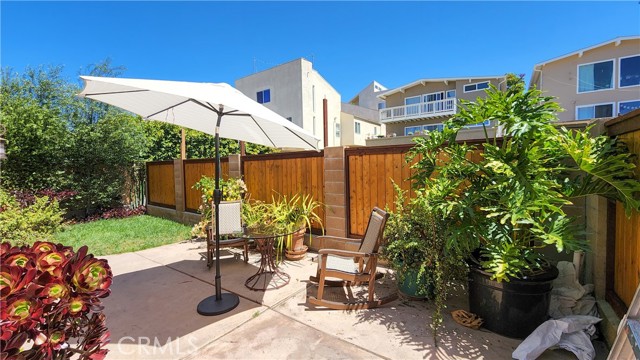 214 Irena Avenue, Redondo Beach, California 90277, 4 Bedrooms Bedrooms, ,3 BathroomsBathrooms,Residential,Sold,Irena,PV22086686