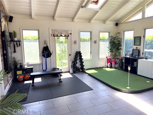 Detail Gallery Image 18 of 57 For 629 E Riverview Ave, Orange,  CA 92865 - 4 Beds | 2 Baths