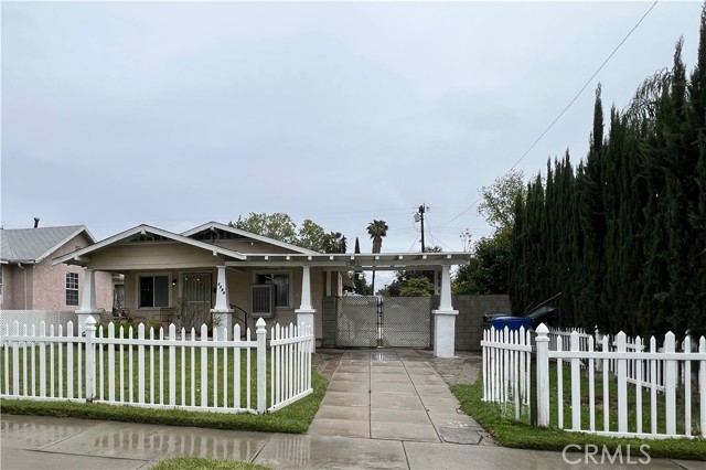 Detail Gallery Image 1 of 21 For 1789 N Pershing Ave, San Bernardino,  CA 92405 - 2 Beds | 1 Baths