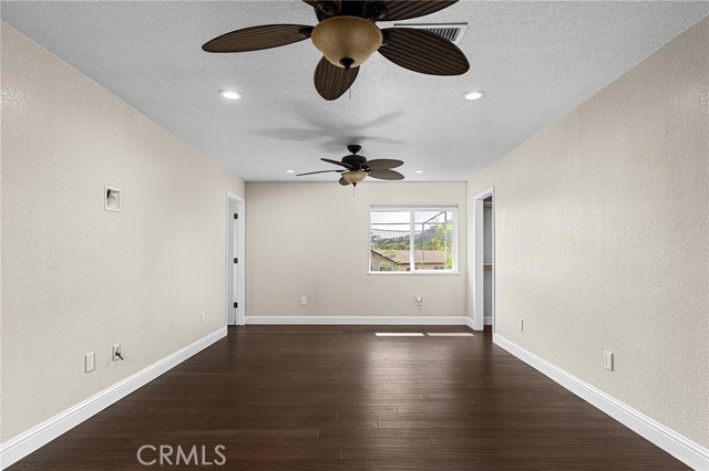 Detail Gallery Image 27 of 72 For 201 Valley View Dr, Oroville,  CA 95966 - 3 Beds | 3 Baths
