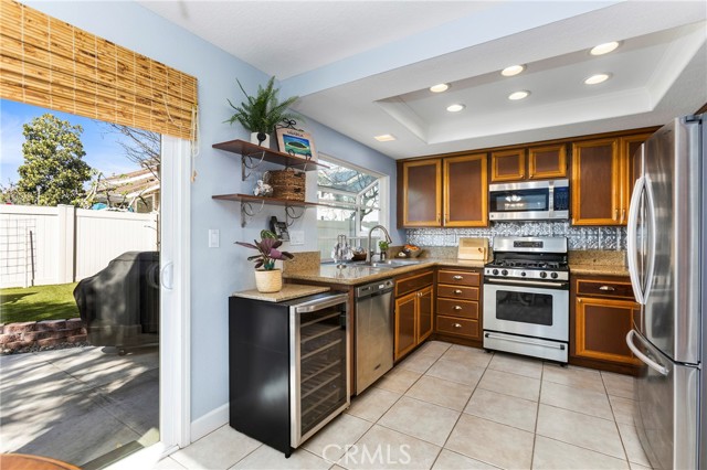 Detail Gallery Image 5 of 27 For 28761 Vista Saddleback, Lake Forest,  CA 92679 - 3 Beds | 2/1 Baths