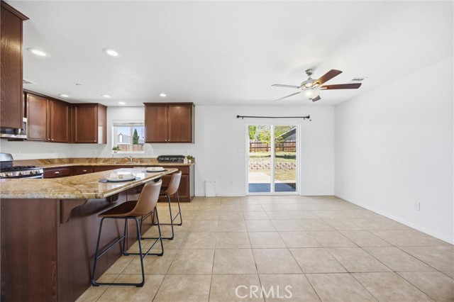 Detail Gallery Image 17 of 41 For 18110 Churchill, Tehachapi,  CA 93561 - 3 Beds | 2 Baths