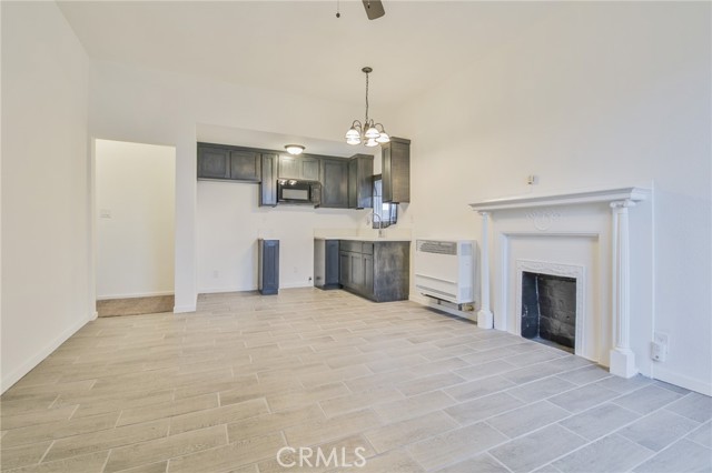 Detail Gallery Image 8 of 66 For 6207 S Figueroa St, Los Angeles,  CA 90003 - – Beds | – Baths
