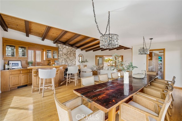 Detail Gallery Image 19 of 52 For 7836 W 81st, Playa Del Rey,  CA 90293 - 4 Beds | 2/1 Baths