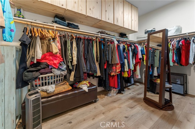 1600 Liv Court, Redlands CA: https://media.crmls.org/medias/129cb30d-bbc6-420d-a985-fcf5deac118b.jpg