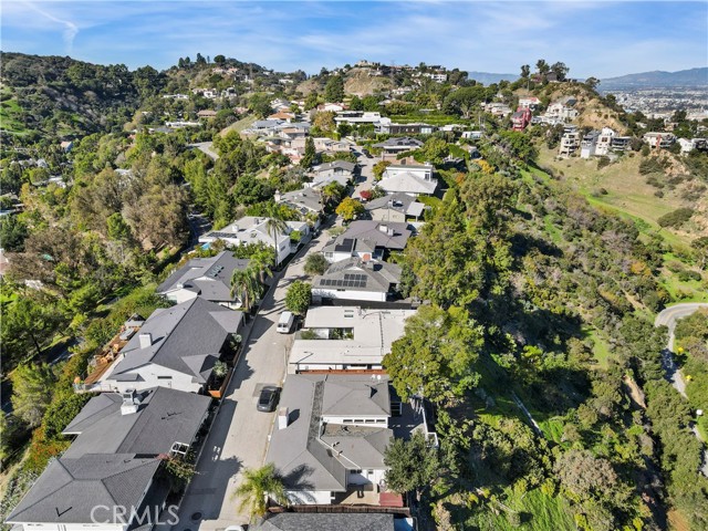 Detail Gallery Image 50 of 53 For 7027 Macapa, –,  CA 90068 - 2 Beds | 3 Baths