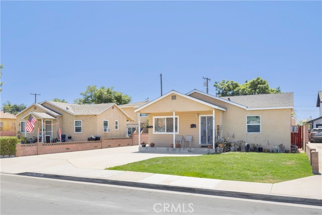 Detail Gallery Image 6 of 53 For 5572 Saint Ann Ave, Cypress,  CA 90630 - 5 Beds | 2 Baths