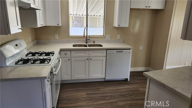 Image 38 of 41 For 26102 Bamboo Palm Drive