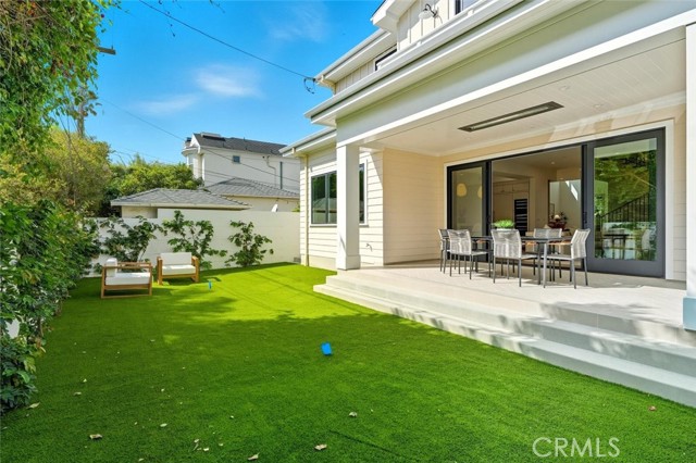 2904 Palm Avenue, Manhattan Beach CA: https://media.crmls.org/medias/129d8dbc-d0f9-4956-9cb5-ee593c079e7d.jpg