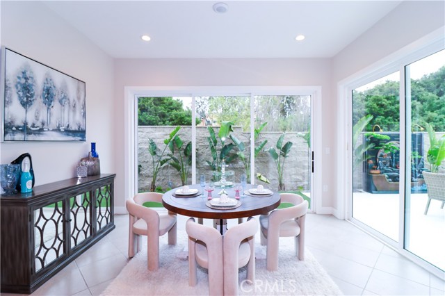 390 Riverbend, Lake Forest CA: https://media.crmls.org/medias/129dd91a-539b-4952-b516-864389c3bf13.jpg