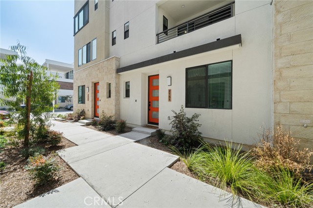 2151 Crescent, Gardena CA: https://media.crmls.org/medias/129ee8e9-07de-446a-b01e-08574391adf8.jpg