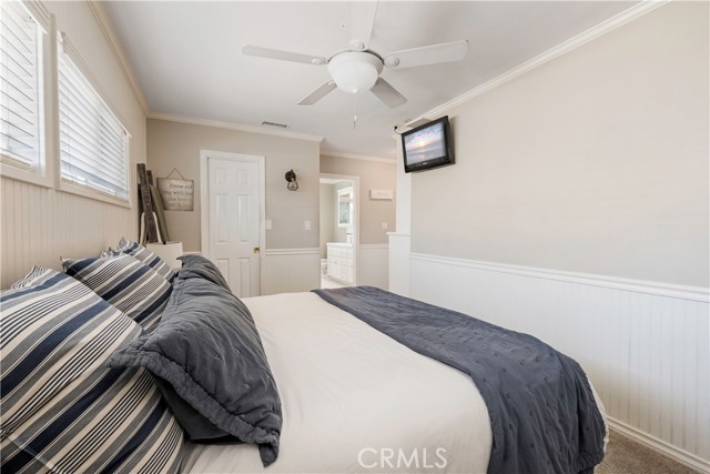 2270 Senasac Ave., Long Beach CA: https://media.crmls.org/medias/129efa24-263c-406c-8f8c-b929f91b0d13.jpg