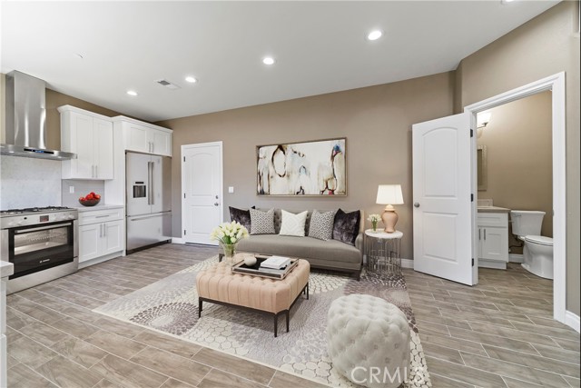 Detail Gallery Image 4 of 16 For 14099 Edwards St, Westminster,  CA 92683 - 3 Beds | 2/1 Baths