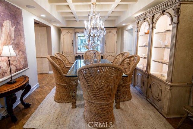 Detail Gallery Image 12 of 41 For 5770 E Lucia, Long Beach,  CA 90803 - 4 Beds | 4 Baths