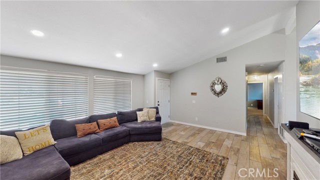 215 Hypoint Place, Escondido, CA, 92027 215 Hypoint Place, Escondido, CA, 92027