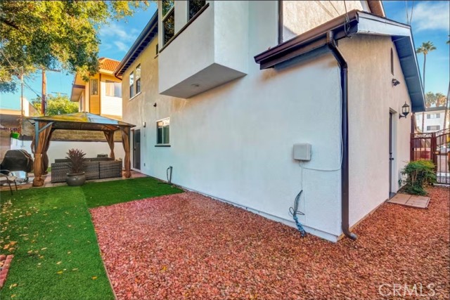 Detail Gallery Image 12 of 12 For 523 Fischer St, Glendale,  CA 91205 - 2 Beds | 3 Baths