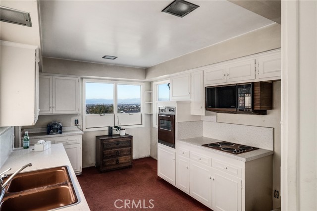 Detail Gallery Image 17 of 37 For 924 Calle Miramar, Redondo Beach,  CA 90277 - 3 Beds | 2 Baths