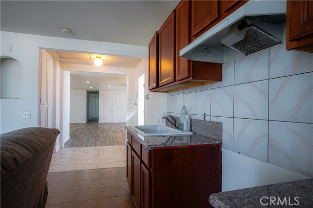 Detail Gallery Image 14 of 25 For 9450 Mango Ave, Hesperia,  CA 92345 - 5 Beds | 3 Baths