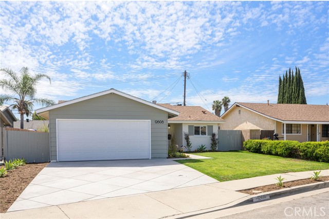 Image 3 for 12608 213Th St, Lakewood, CA 90715