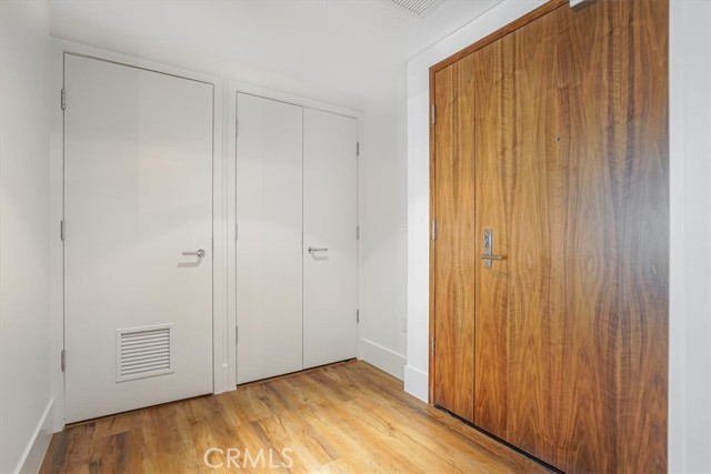 3131 Michelson Drive, Irvine CA: https://media.crmls.org/medias/12a2a0e8-5342-422c-8236-fefe43a72b7d.jpg