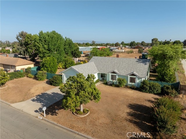 28571 Marcalope Lane, Menifee CA: https://media.crmls.org/medias/12a2a18a-eebc-45a1-9192-567c73ba5e4e.jpg