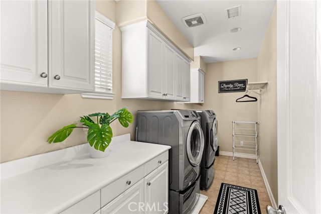 Image 26 of 75 For 12756 Sierra Creek