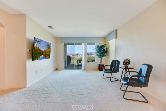 11096 Sandy Lane, Apple Valley CA: https://media.crmls.org/medias/12a407d4-1cd9-4cc1-904e-ca601b20d5b3.jpg