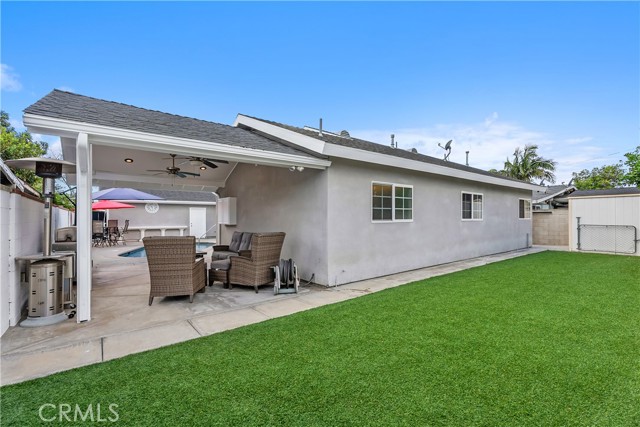 Image 20 of 27 For 2165 Romneya Drive