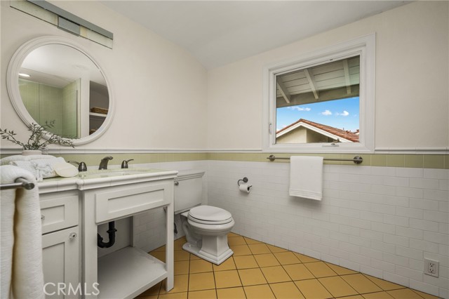 Detail Gallery Image 16 of 64 For 10885 Coronel Rd, North Tustin,  CA 92705 - 4 Beds | 3 Baths