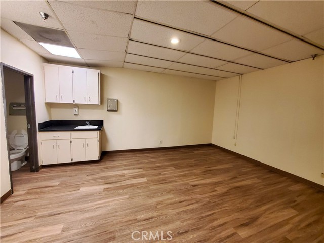 18523 Corwin Road, Apple Valley, California 92307, ,Commercial Lease,For Rent,18523 Corwin Road,CRHD25036061