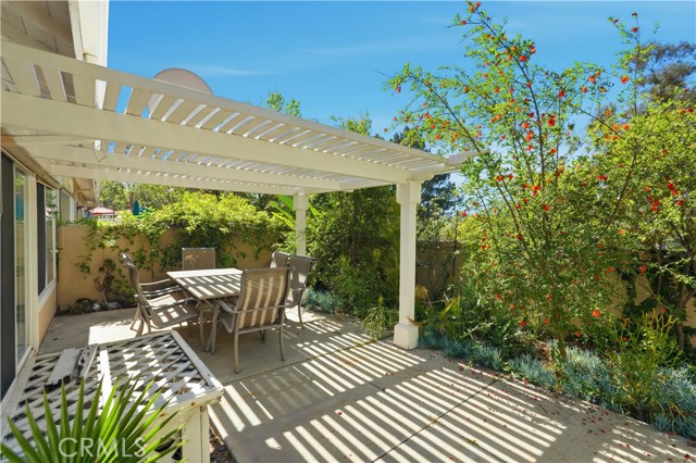 Detail Gallery Image 5 of 33 For 28914 Paseo Caravella, Mission Viejo,  CA 92692 - 2 Beds | 2 Baths