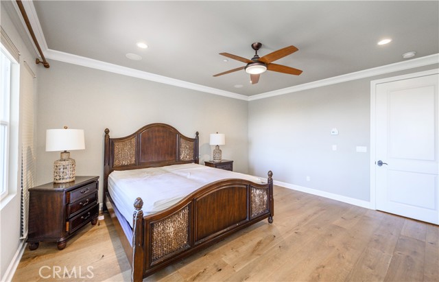 62 Heirloom, Irvine CA: https://media.crmls.org/medias/12a5af42-36c7-40ec-9f24-59c21071a1a8.jpg