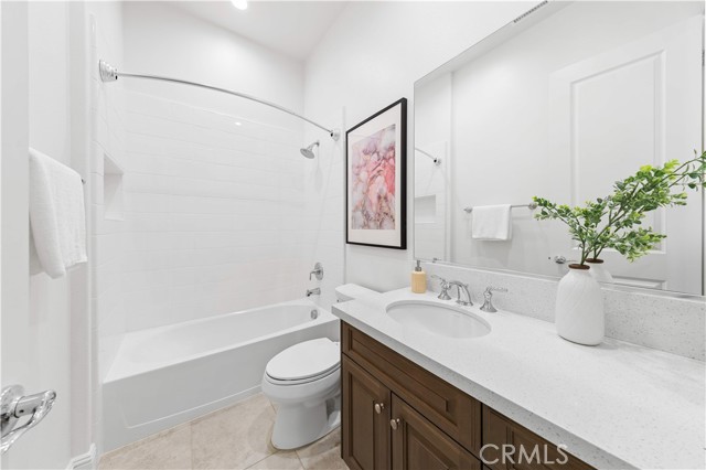 Detail Gallery Image 65 of 68 For 111 Great Oak, Irvine,  CA 92602 - 5 Beds | 5/1 Baths