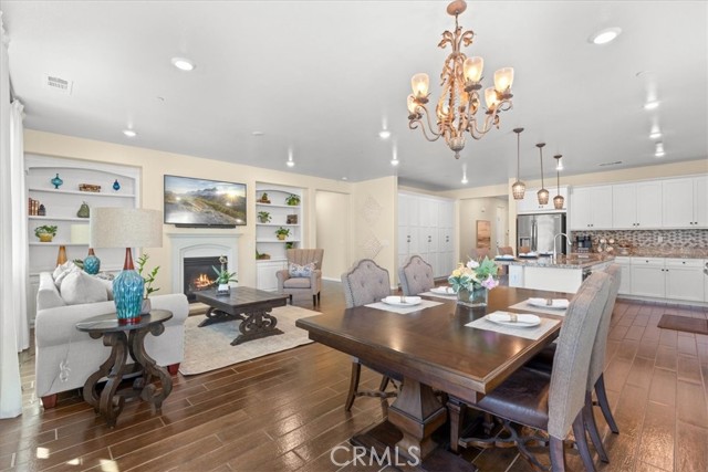 3937 Scarlet Oak Court, San Bernardino CA: https://media.crmls.org/medias/12a5eaf3-8e76-4547-abcc-91e2275d52c7.jpg