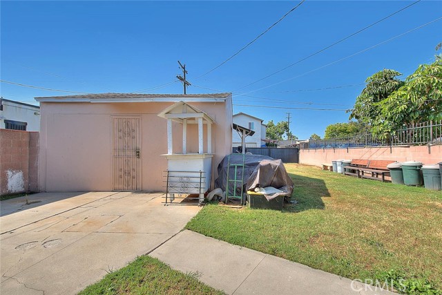 Detail Gallery Image 42 of 44 For 355 E Century Bld, Los Angeles,  CA 90003 - 2 Beds | 1 Baths