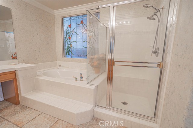 Detail Gallery Image 21 of 45 For 22440 Skylake Pl, Saugus,  CA 91390 - 5 Beds | 3/1 Baths