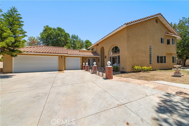 16162 Sunnyview, Hacienda Heights CA: https://media.crmls.org/medias/12a848dc-3002-4a78-8824-95ed6dd929f6.jpg