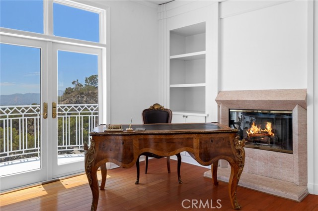 759 Foxkirk Road, Glendale CA: https://media.crmls.org/medias/12a87889-3cce-4c70-8cb6-f85cfd251b67.jpg