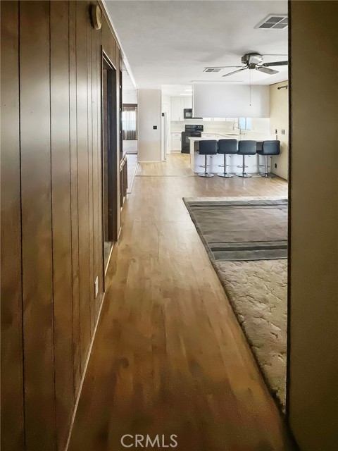 3500 Buchanan Street, Riverside CA: https://media.crmls.org/medias/12ab7ca6-3f32-4349-a425-c7f8f8c288d0.jpg