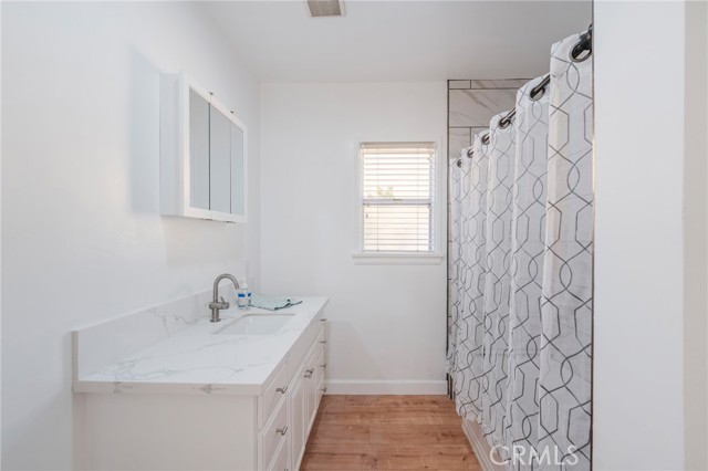 Detail Gallery Image 11 of 18 For 4245 Lugo Ave, Lynwood,  CA 90262 - 3 Beds | 1 Baths
