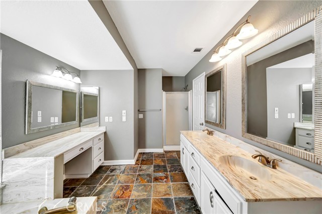 Detail Gallery Image 43 of 54 For 42935 Lemonwood, Lancaster,  CA 93536 - 3 Beds | 3 Baths